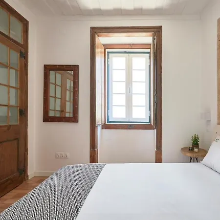 Chiado Homes - 2 * Lissabon