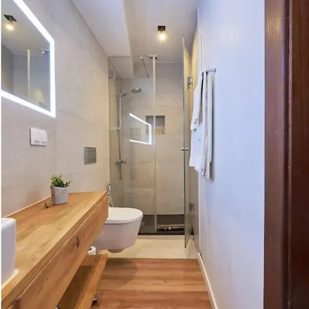 Chiado Homes - 2 Апартаменти *