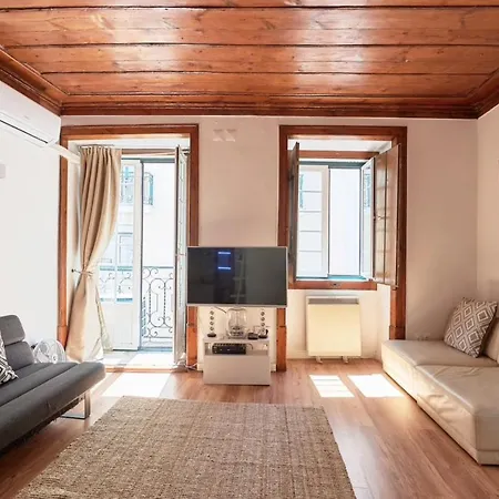 Chiado Homes - 2 Апартаменти *