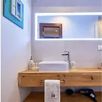 Chiado Homes - 2 Apartment Lisbon