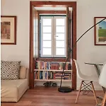 Apartment Chiado Homes - 2 *