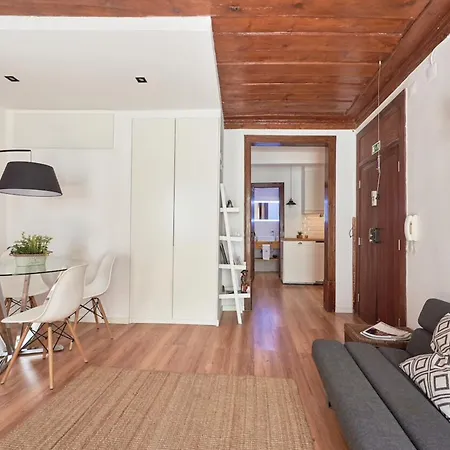 Chiado Homes - 2 Апартаменты Лиссабон