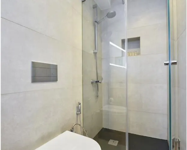 Chiado Homes - 2 Lisbon