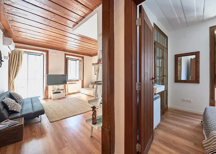 Apartment Chiado Homes - 2 *