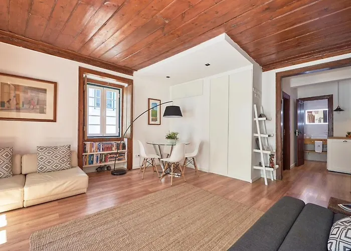 Chiado Homes - 2 * Lisbon