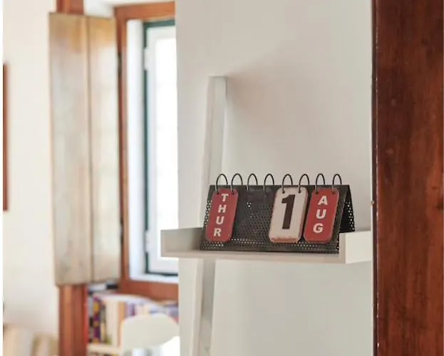 Apartment Chiado Homes - 2 Lisbon